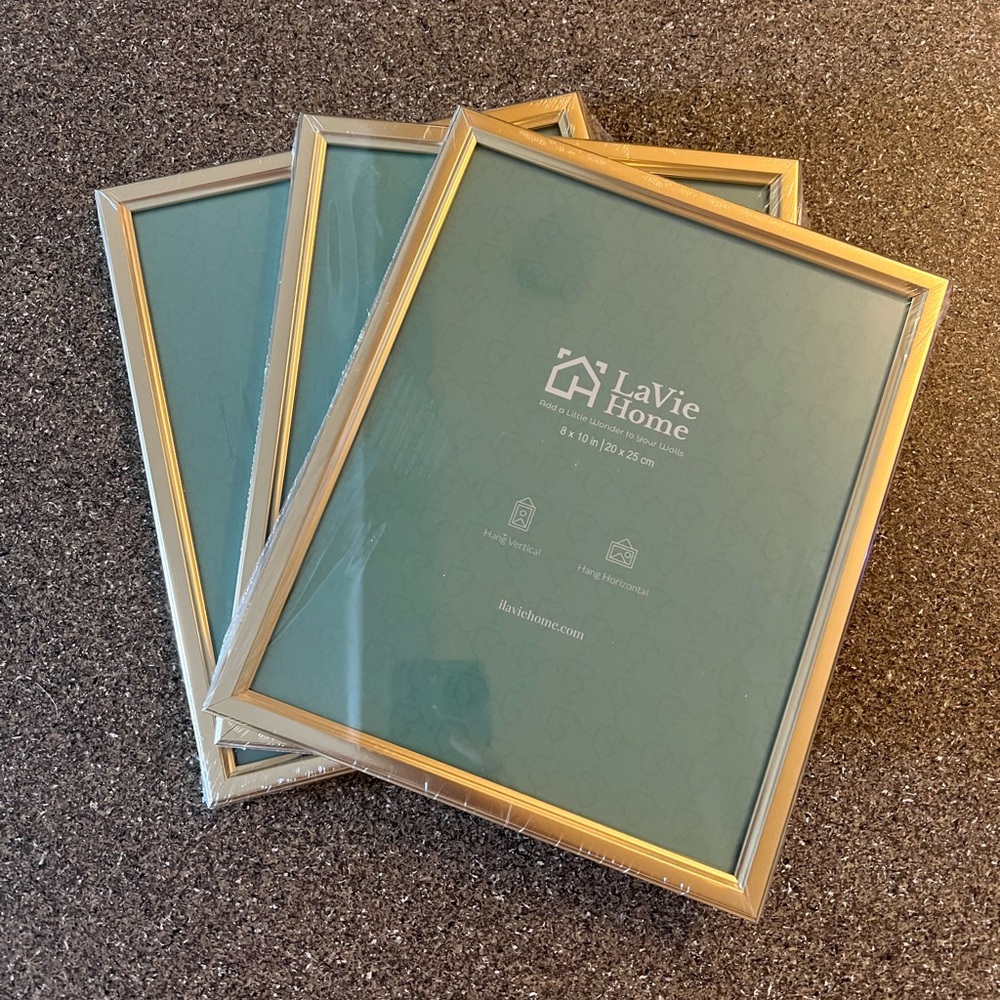 3 pack of gold picture frames